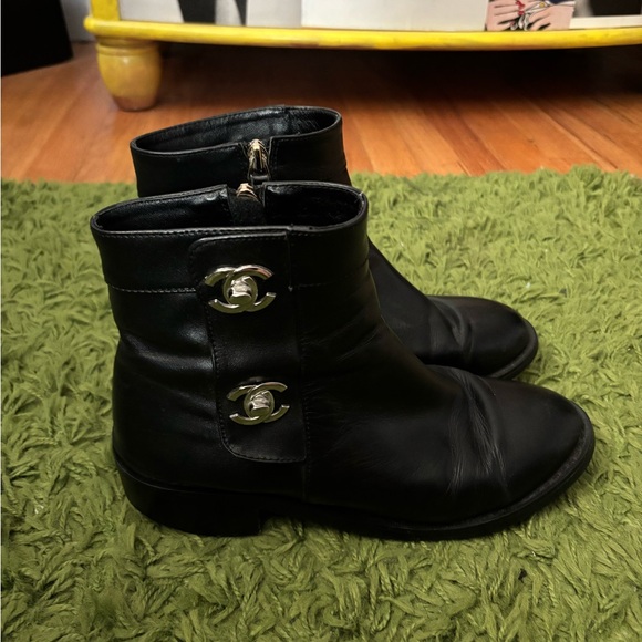 AUTHENTIC Black Chanel Ankle Boots Size 40 - Picture 3 of 7